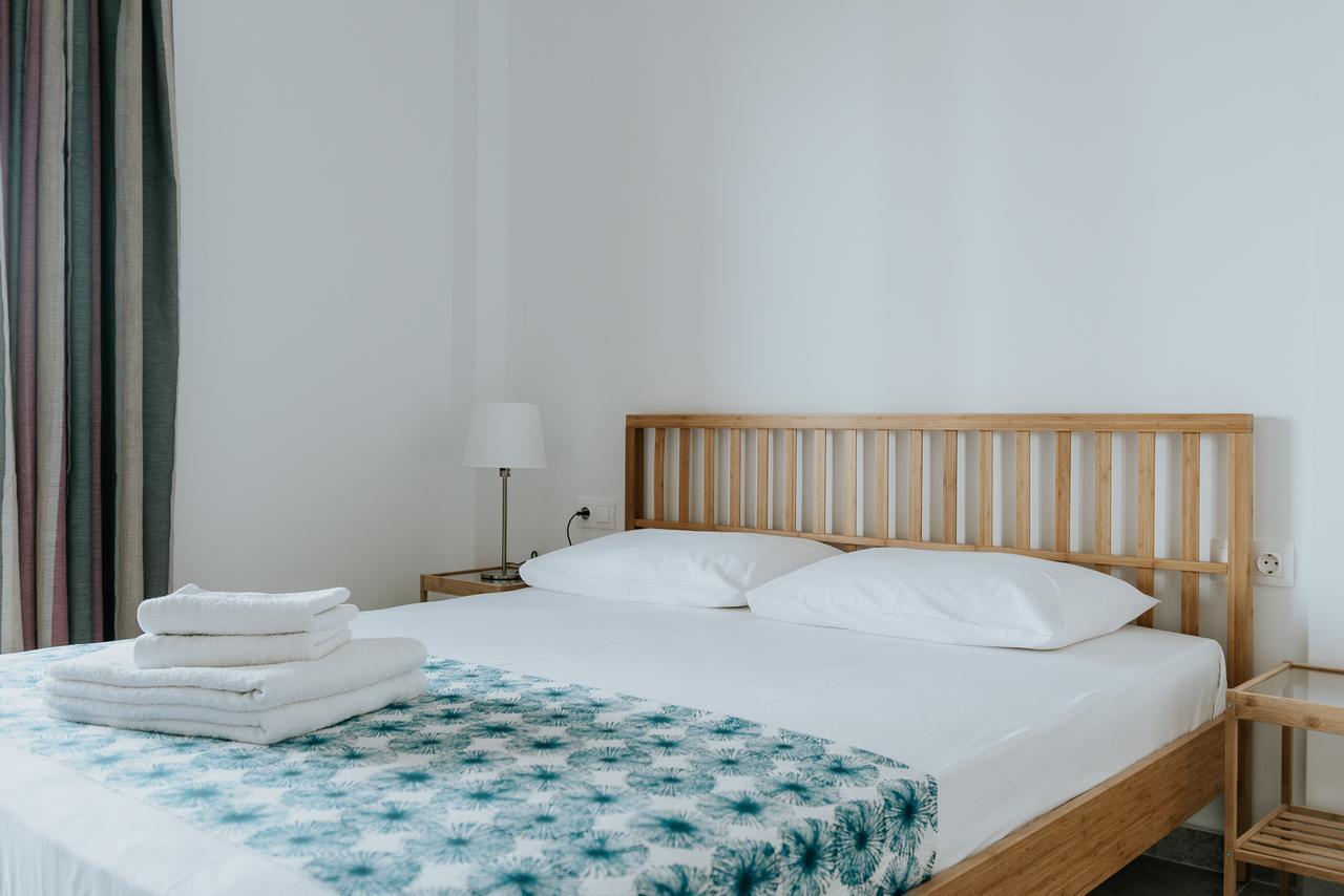 Avli Apartments Pyrgadikia Eksteriør bilde